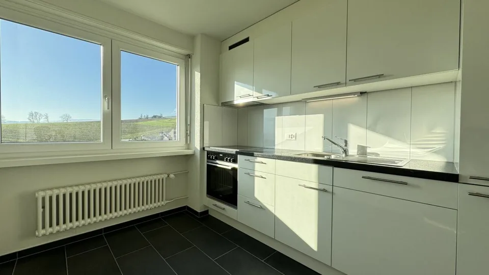Bello appartamento 4.5 locali ristrutturato con vista a Delémont