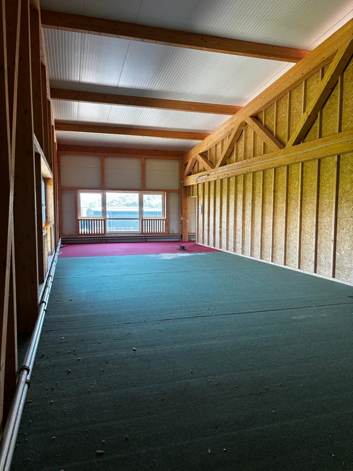 Artisanal or storage space for rent