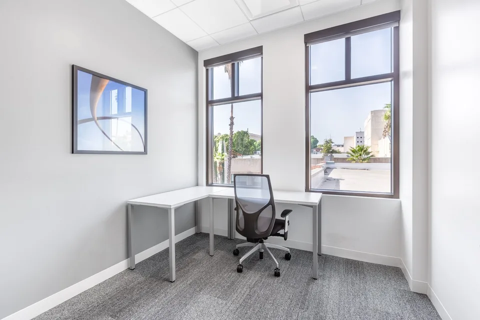 Bureau professionnel flexible à Spaces Quartier de l'Étang