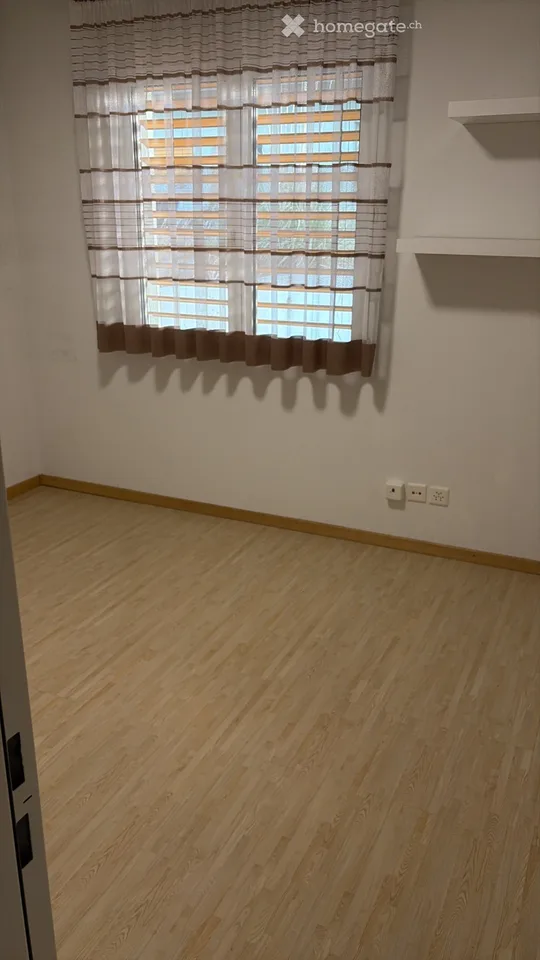 1-Zimmer (10qm) im WG