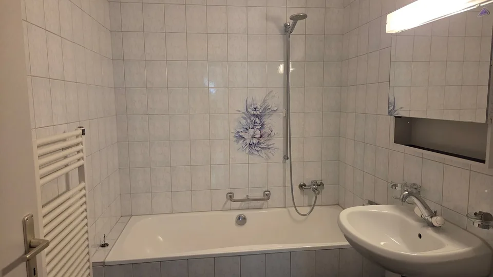 Wohnung in einem Gebäude mit Aufzug. – Foto 9 von 14
