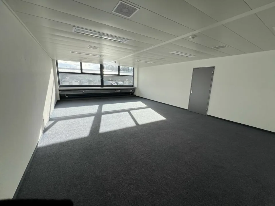 Büro in der Fracht Ost - Im Herzen der Fracht am Flughafen Zürich