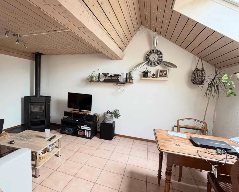 Charmant appartement de 2 pièces dans une résidence conviviale à Montricher