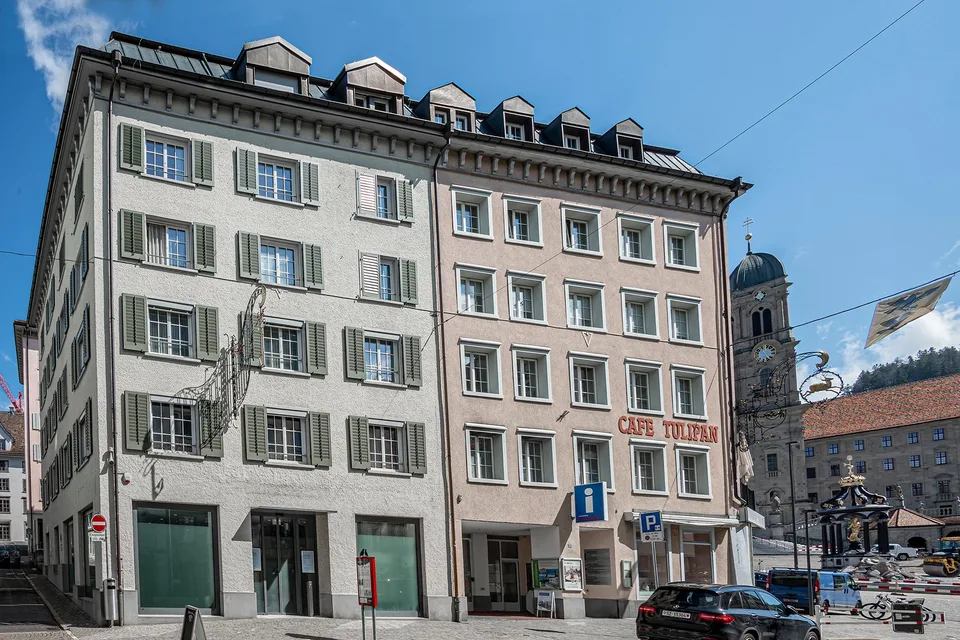 Ihre neue Geschäftsadresse mitten in Einsiedeln –  Bürofläche mit Potenzial