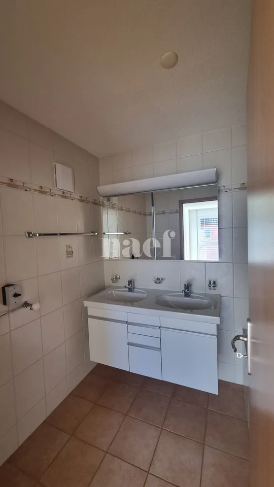 Spacieux appartement de 5.5 pièces au 3ème étage – photo 12 sur 17