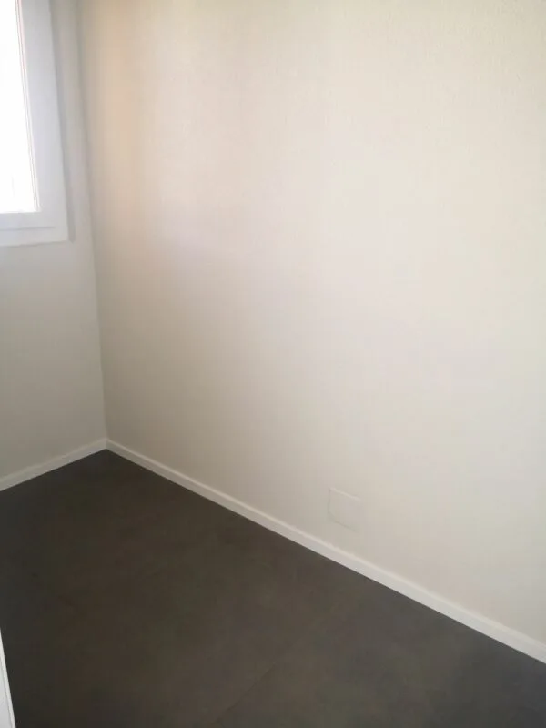 Mietwohnung 2.5 Zimmer teilweise renoviert in Viganello