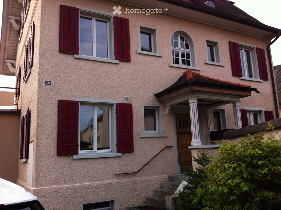 Charmante 6-Zimmer-Terrassenwohnung im Altbau – Schaffhausen