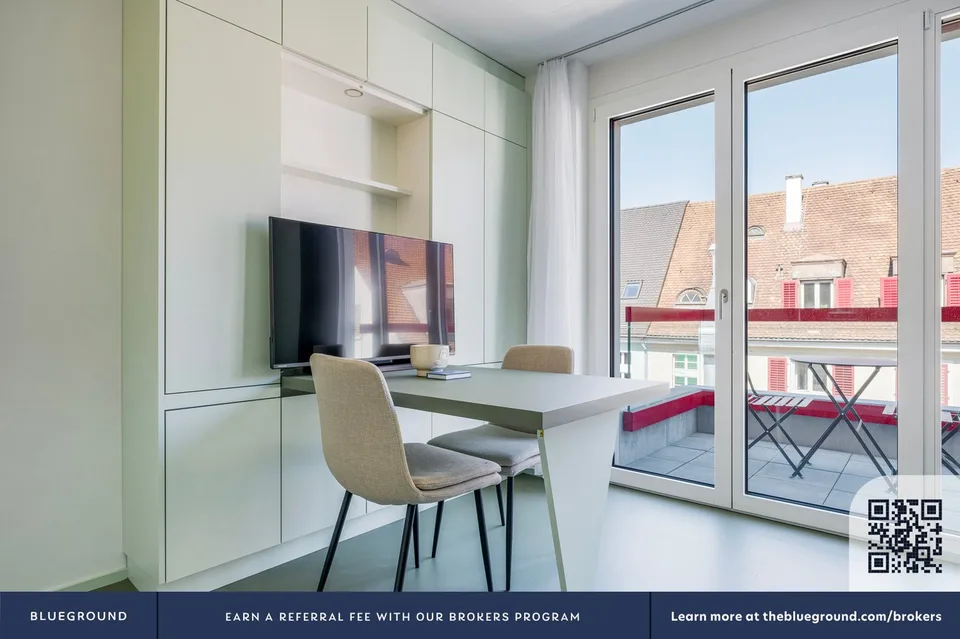 Blueground ID233, Oerlikon
