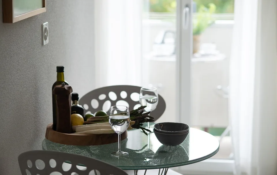 Charmant appartement meublé 3.5 pièces dans un immeuble ancien avec balcon à Zurich Wiedikon – photo 9 sur 19