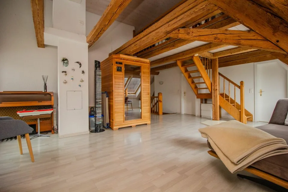 Schöne Wohnung in charmanten Landhaus an ruhiger Lage