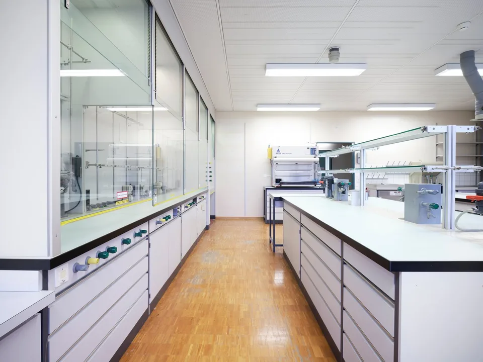 Life-Science: Bezugsbereite Labor- und Büroflächen