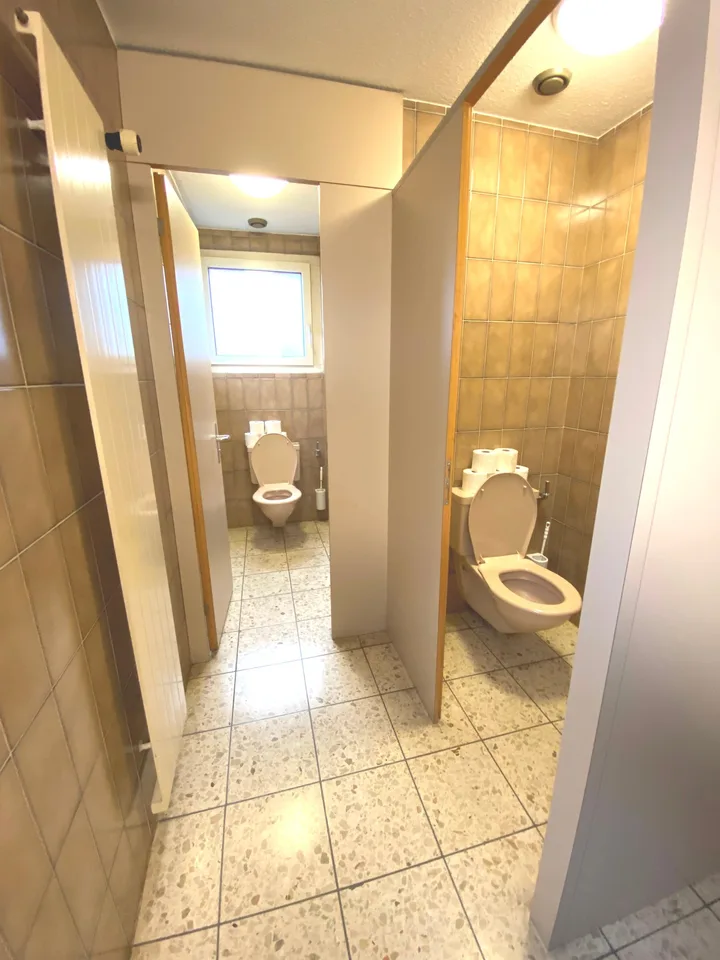 Moderne Büro- und Lagerräume in Glattbrugg - vis-a-vis Bahnhof Glattbrugg – Foto 17 von 22