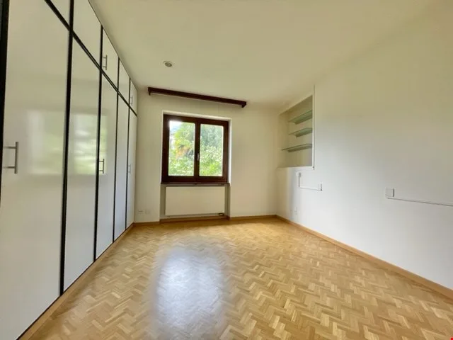 GORDOLA - 4.5-ZIMMER-WOHNUNG MIT SEEBLICK ZU VERMIETEN – Foto 15 von 17