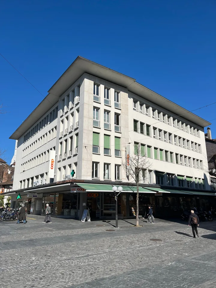 Il tuo nuovo ufficio in posizione centrale a Thun!