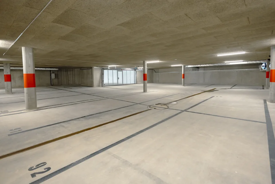 New in Gland - Large commercial/industrial space - 600m2 – photo 8 of 12