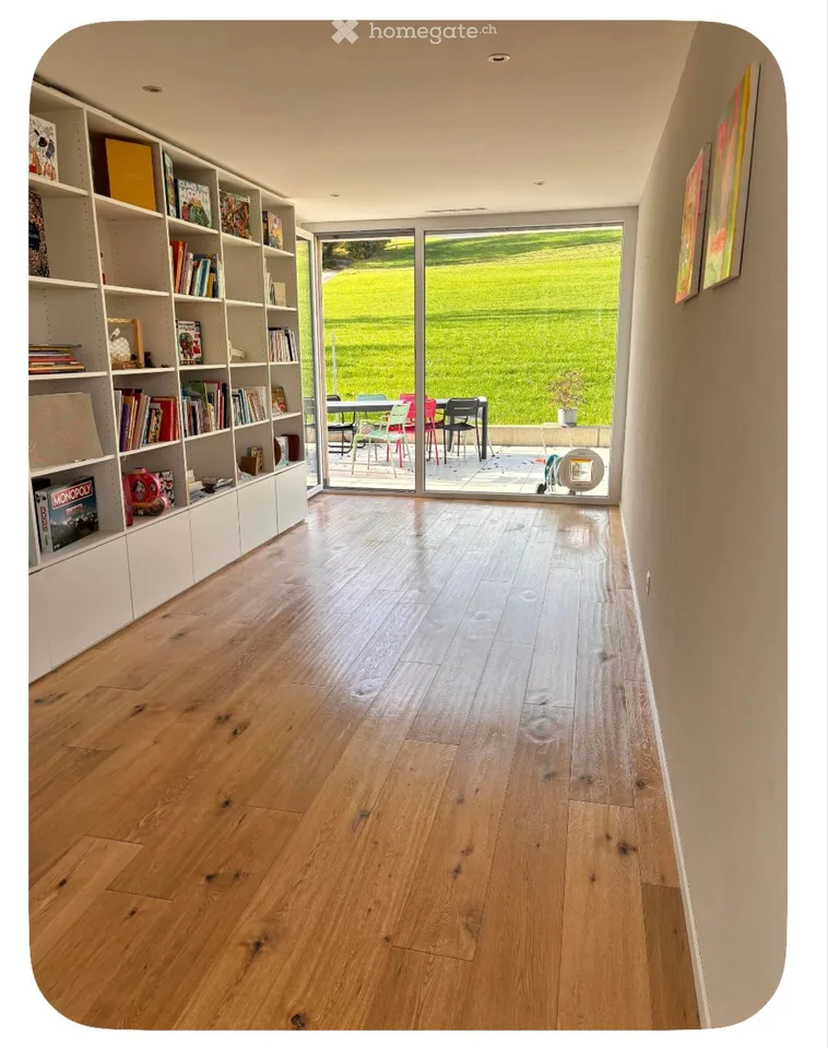 GROßARTIGES 5.5 ZIMMER APARTMENT IN MARSENS / 3 SCHLAFZIMMER / 2 BÄDER / 135M2
