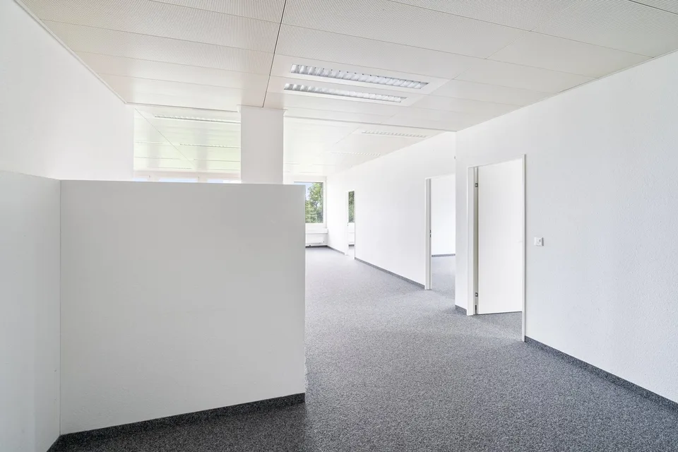 Attraktive Bürofläche mit flexiblen Nutzungsmöglichkeiten! – Foto 7 von 12