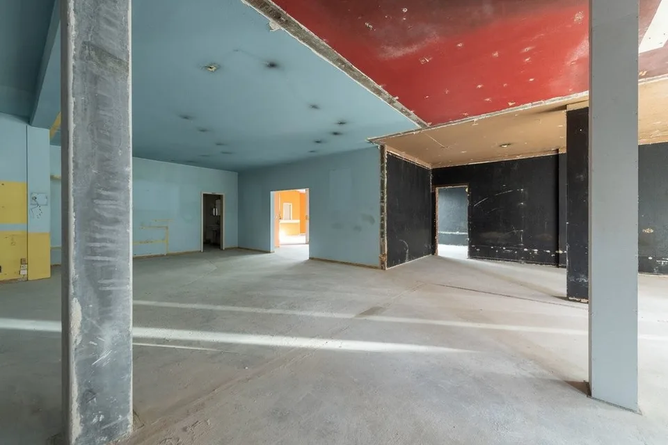 Espace commercial pour usage intérimaire !