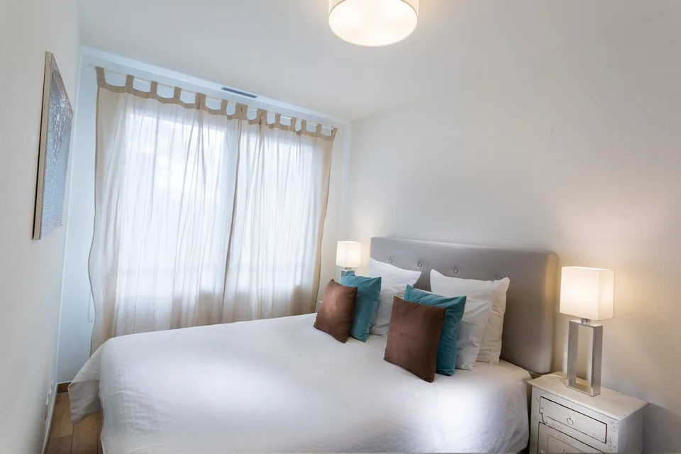 Furnished 1-bed apartment with balcony / Charmant appartement 1 chambre meublé avec balcon à Nyon