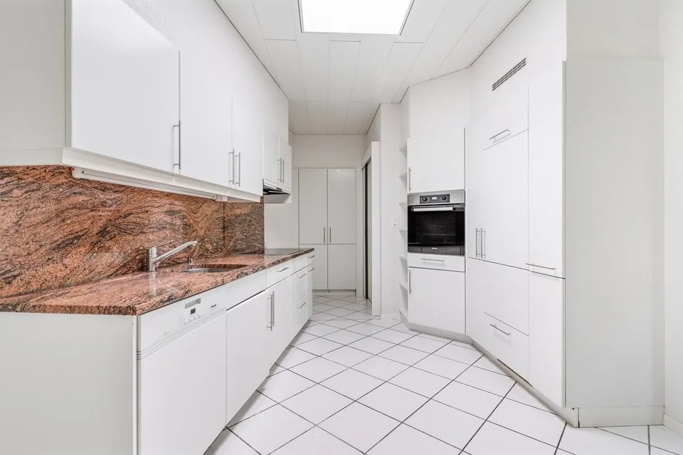 Profitez d'un logement confortable en plein centre-ville – photo 6 sur 11