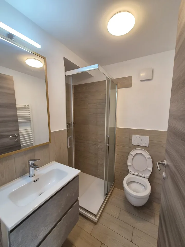 Modernes 2.5-Zimmer-Apartment in Solduno, Locarno