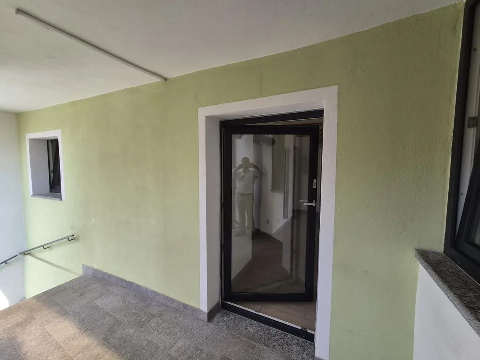 Modernes 2.5-Zimmer-Apartment in Solduno, Locarno
