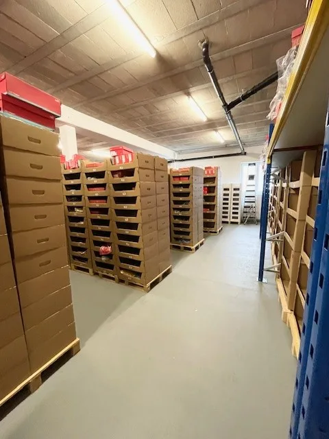 Spazio industriale polivalente di 280 m² in affitto – Cortaillod
