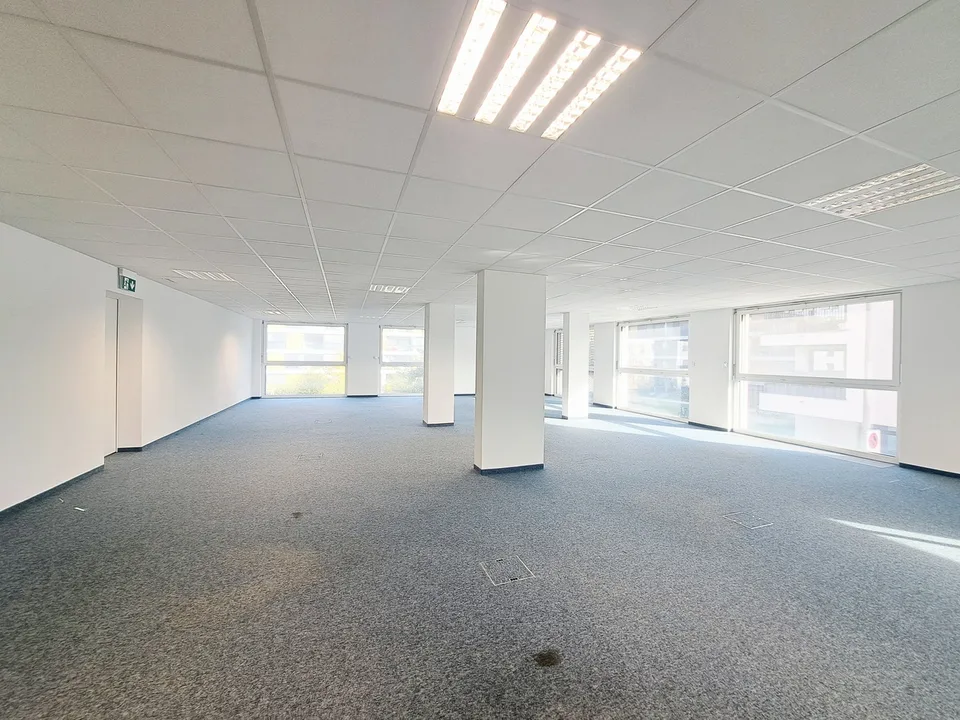 Moderne Büros im Herzen von Yverdon - 270m² - 2 erste Mieten kostenlos