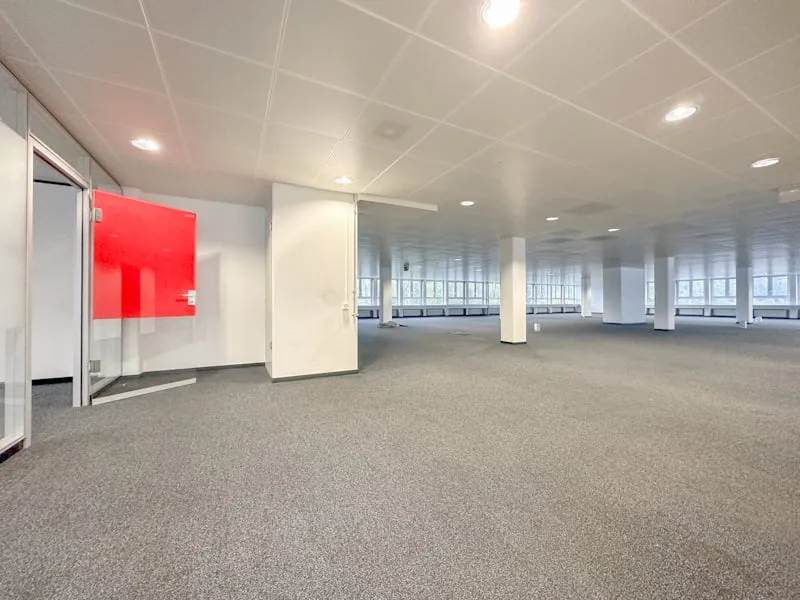 Spazio ufficio vicino alla stazione di Glattbrugg