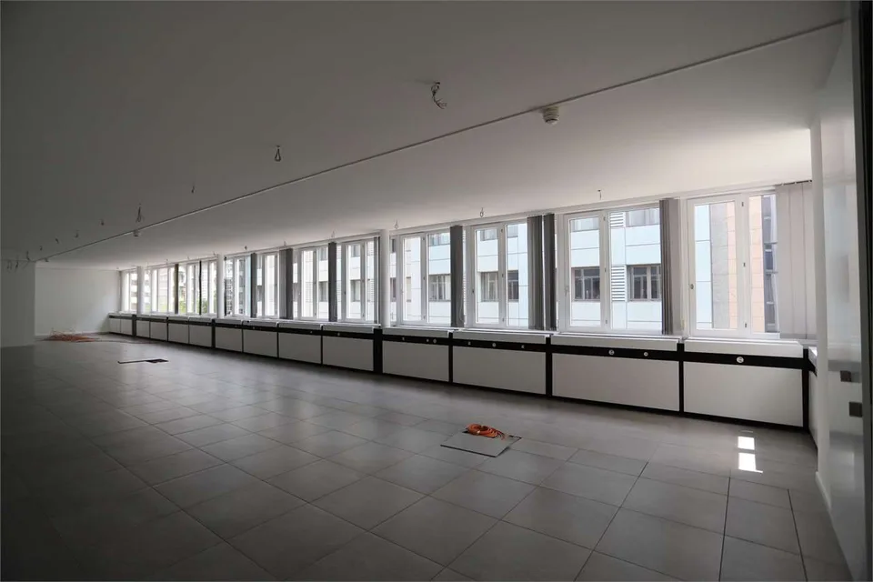 Office in central Lugano - 2nd floor