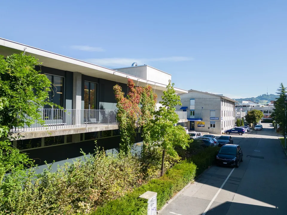 Moderne Büro-/Gewerbefläche im Galfenfeld