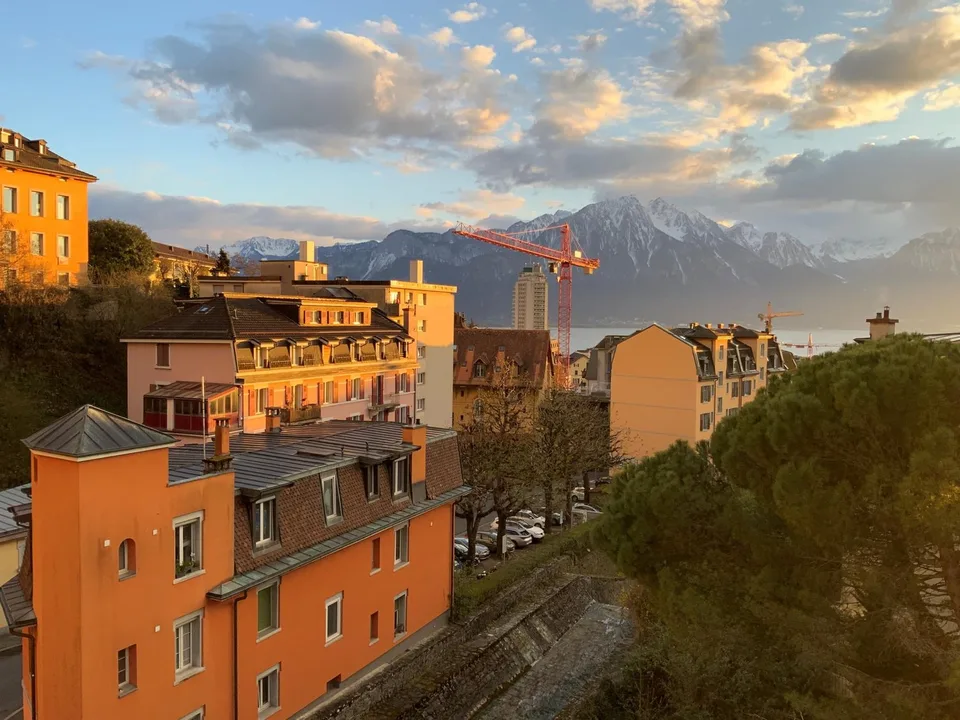 Prächtige 3,5-Zimmer-Neuwohnung mit schöner Aussicht in Montreux