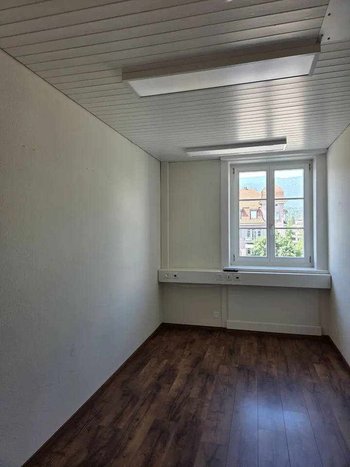 Spazio unico per ufficio nella stazione di Solothurn – foto 7 di 10