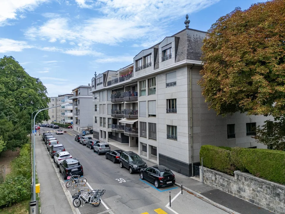 Place de parc intérieure à Lausanne