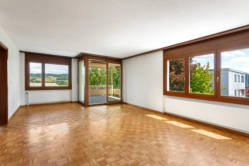 RISERVATO! Vivere con una vista panoramica Appartamento spazioso 4,5 locali con