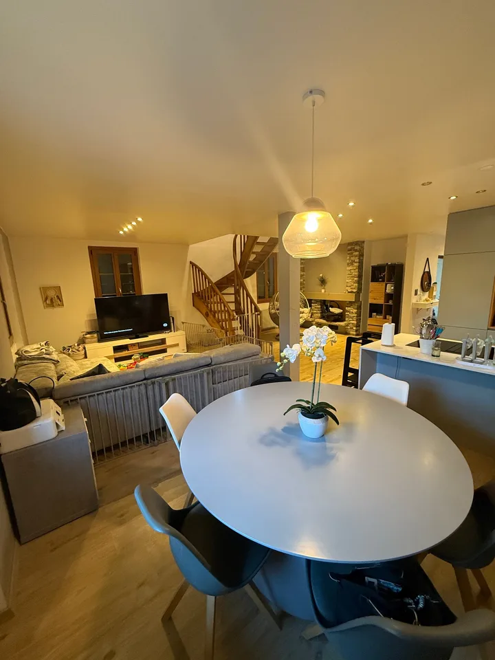 A vendre magnifique Villa à St-Léonard