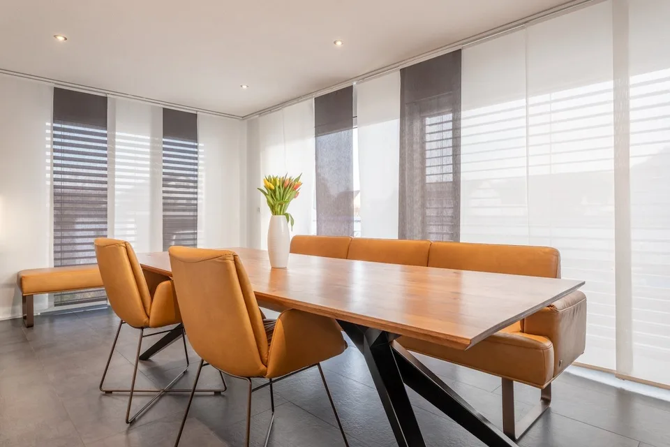 Vivre avec style – Grande maison sur un grand terrain à Tiengen