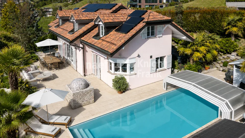Exklusiv! Geräumige 7.5-Zimmer-Villa in Brent/Montreux zu verkaufen