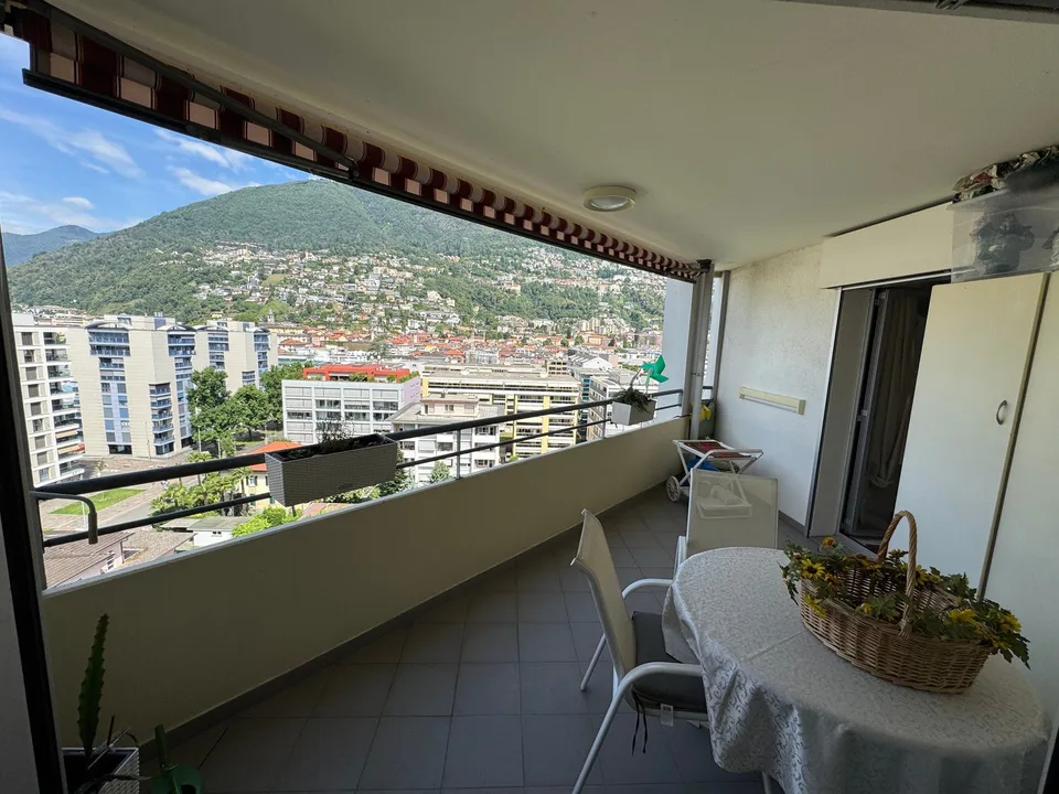 Vendesi appartamento 2.5 locali al 9. piano Palazzo Panorama a Locarno – photo 8 sur 11