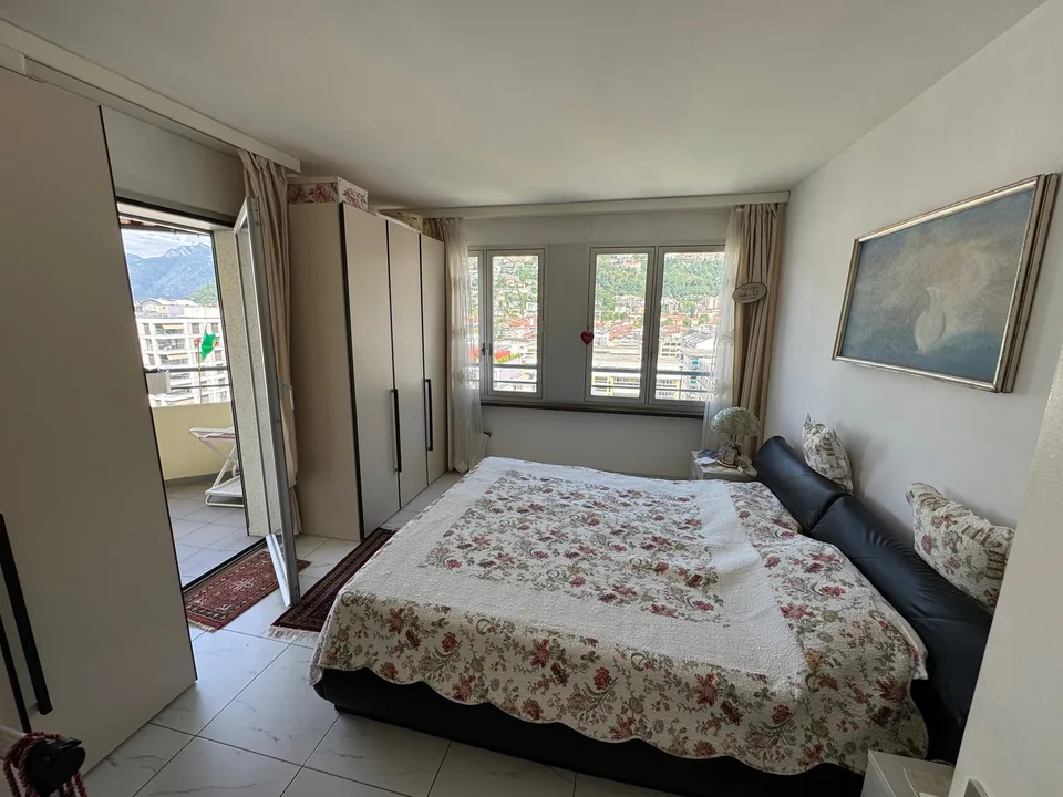 Vendesi appartamento 2.5 locali al 9. piano Palazzo Panorama a Locarno – photo 6 sur 11