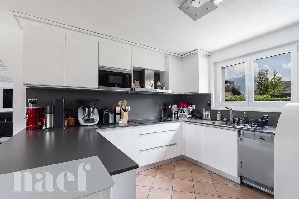 Einfamilienhaus mit 6.5 Zimmern zu verkaufen, nur wenige Schritte vom See entfernt in Le Bouveret – Foto 8 von 12