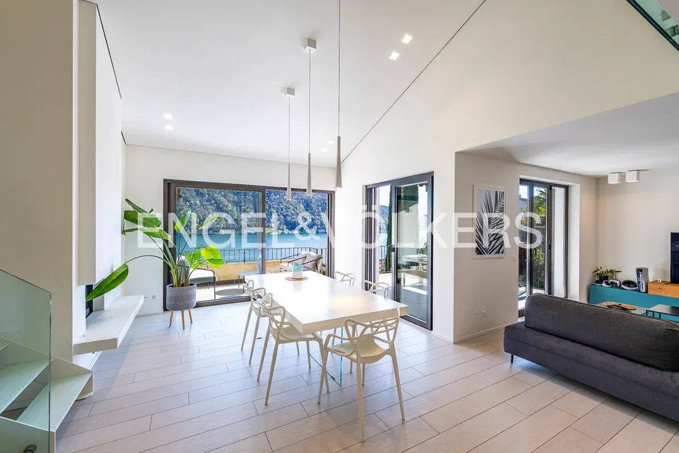 Schönes Duplex mit bezauberndem Seeblick