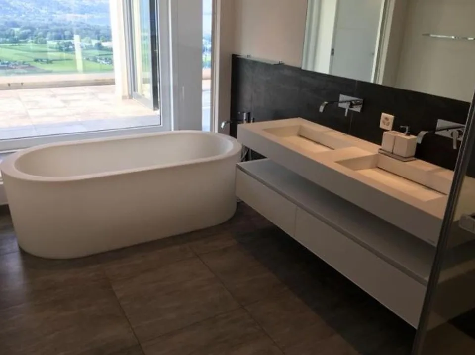 GORDOLA – EXKLUSIVES PENTHOUSE 4.5 ZIMMER MIT BILICK AUF DEN LAGO MAGGIORE/ZWEITE WOHNUNG – Foto 7 von 12
