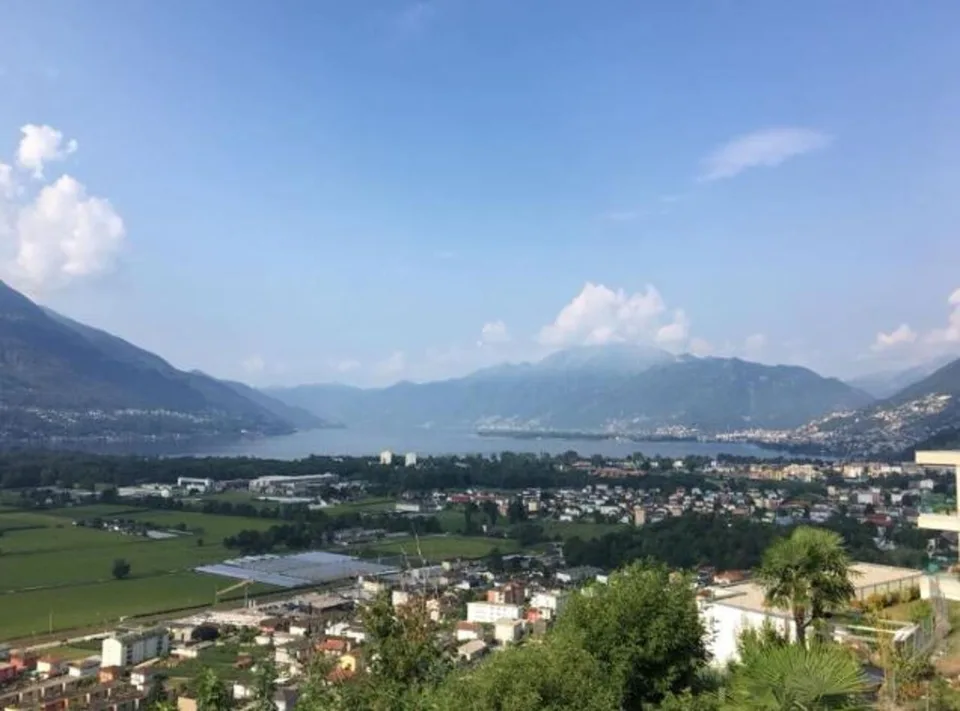 GORDOLA – ATTICO ESCLUSIVO 4.5 LOC. CON VISTA SUL LAGO MAGGIORE/SECONDA RESIDENZA