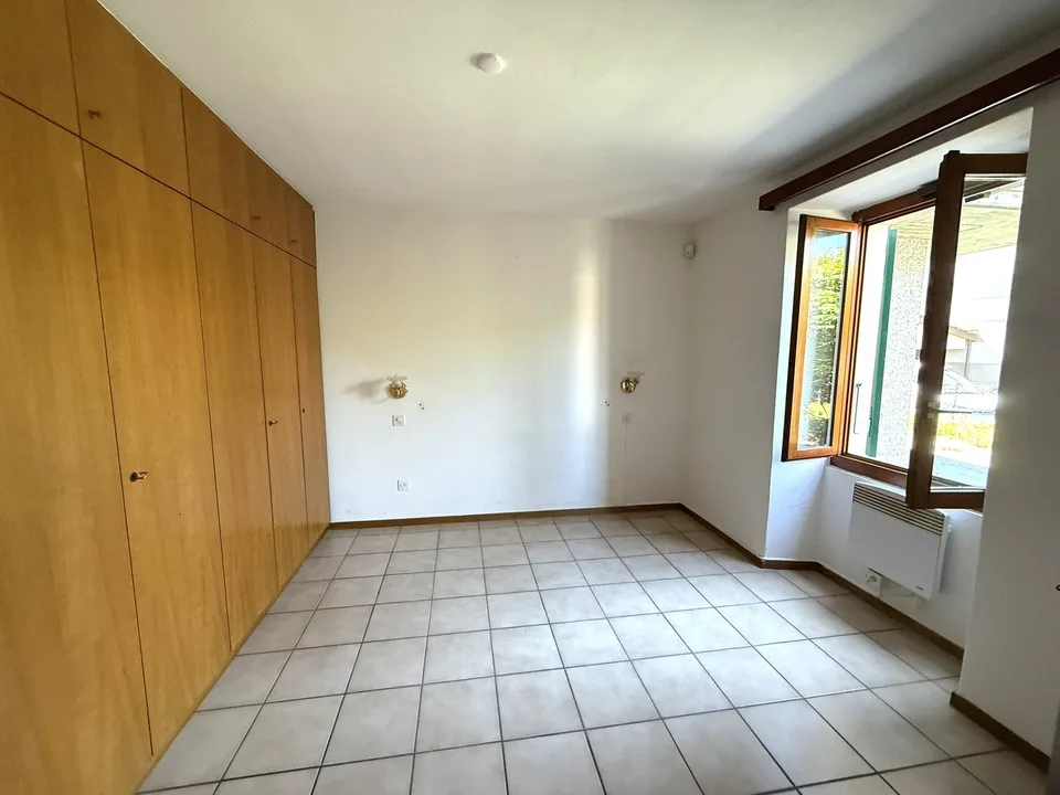 Casa bifamiliare 5.5 + 2.5 locali, zona pregiata, Giubiasco – foto 10 di 29