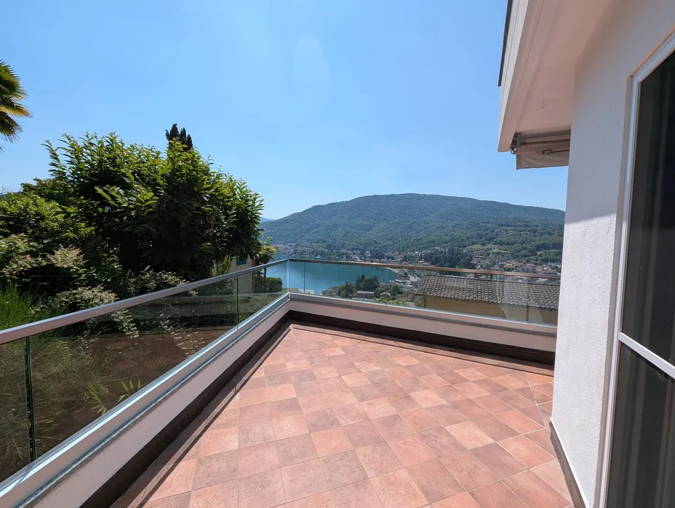 VISTA LAGO - PISCINA INTERNA - TUTTO MERAVIGLIOSO – Foto 6 von 20