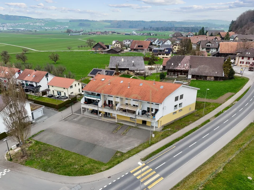 Vielseitige Gewerbeimmobilie in Kottwil (RESERVIERT)