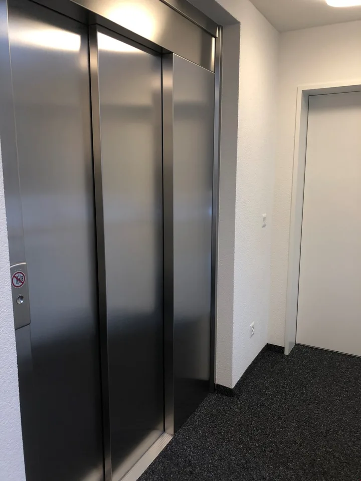 Appartamento moderno 4.5 locali in standard di proprietà – foto 9 di 9