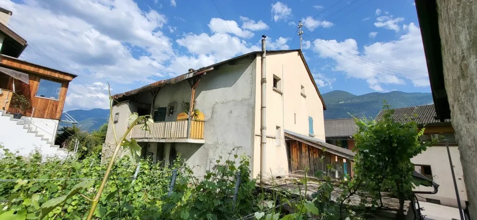 Propriété composée de 3 logements