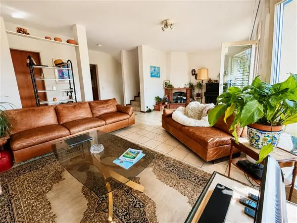 Cadempino: Casa unifamiliare 6 locali